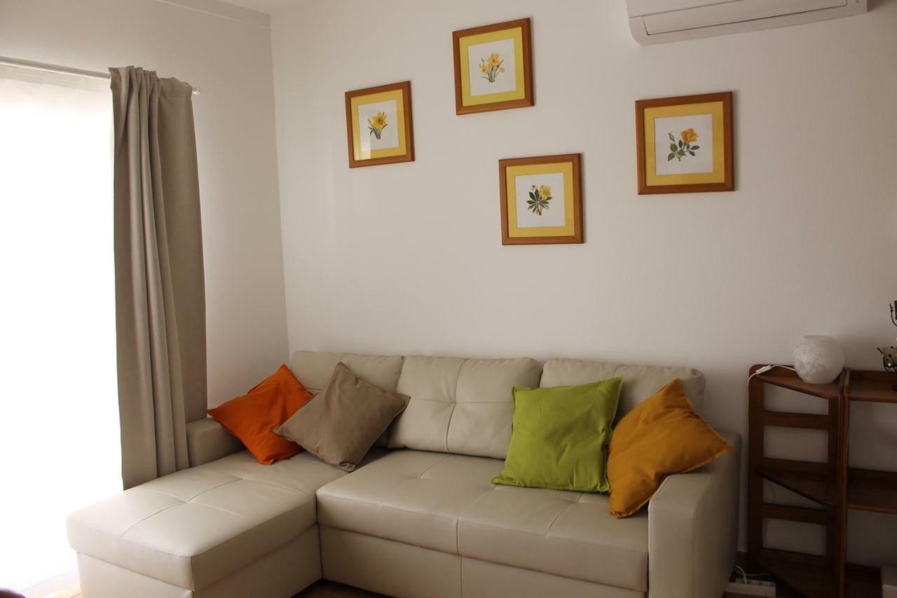 Casinha Dos Avos Holiday home *